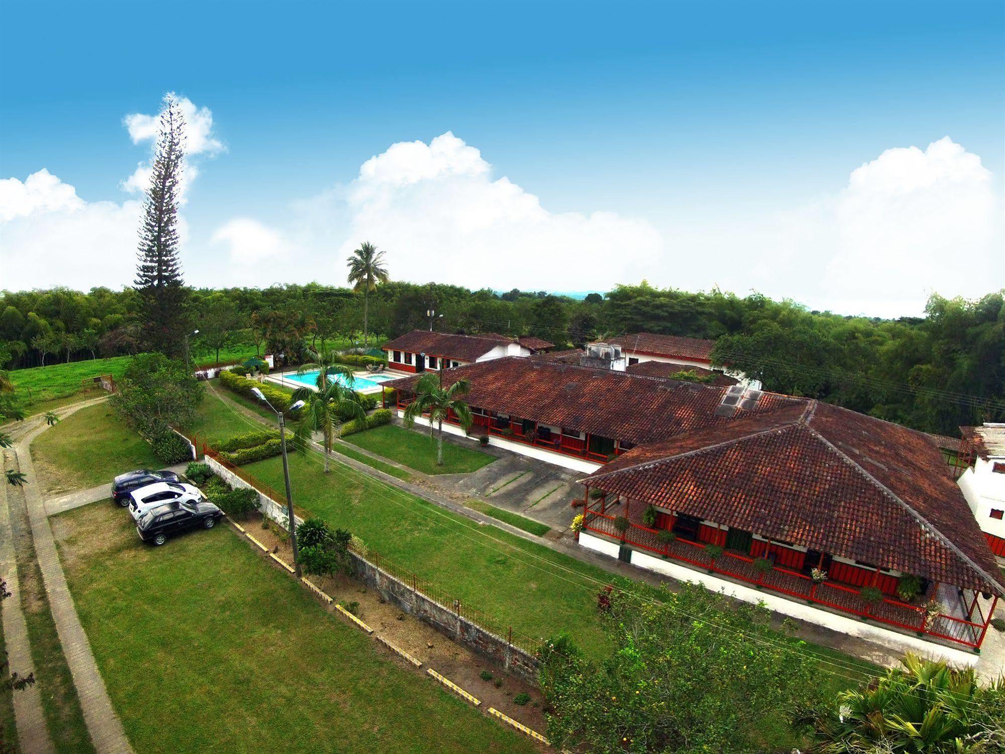 Campestre La Floresta Hotel Puerto Espejo